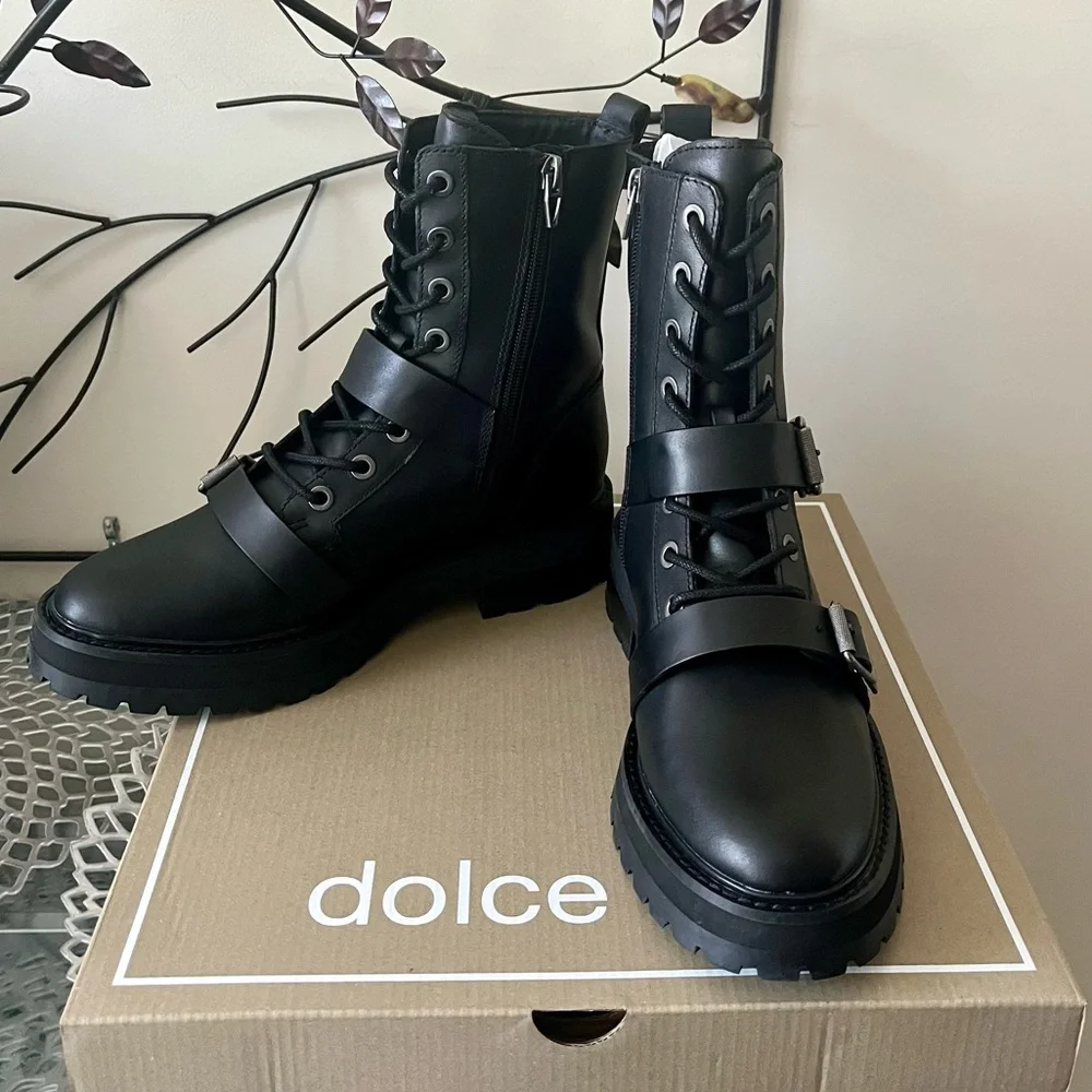 Dolce Vita Ronson Black Leather Lug Sole Lace Up Booties w Buckles Size 7.5 NIB
